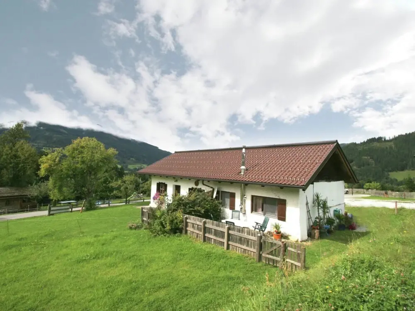 Spacious Holiday Home in Niedernfritz with Private Terrace