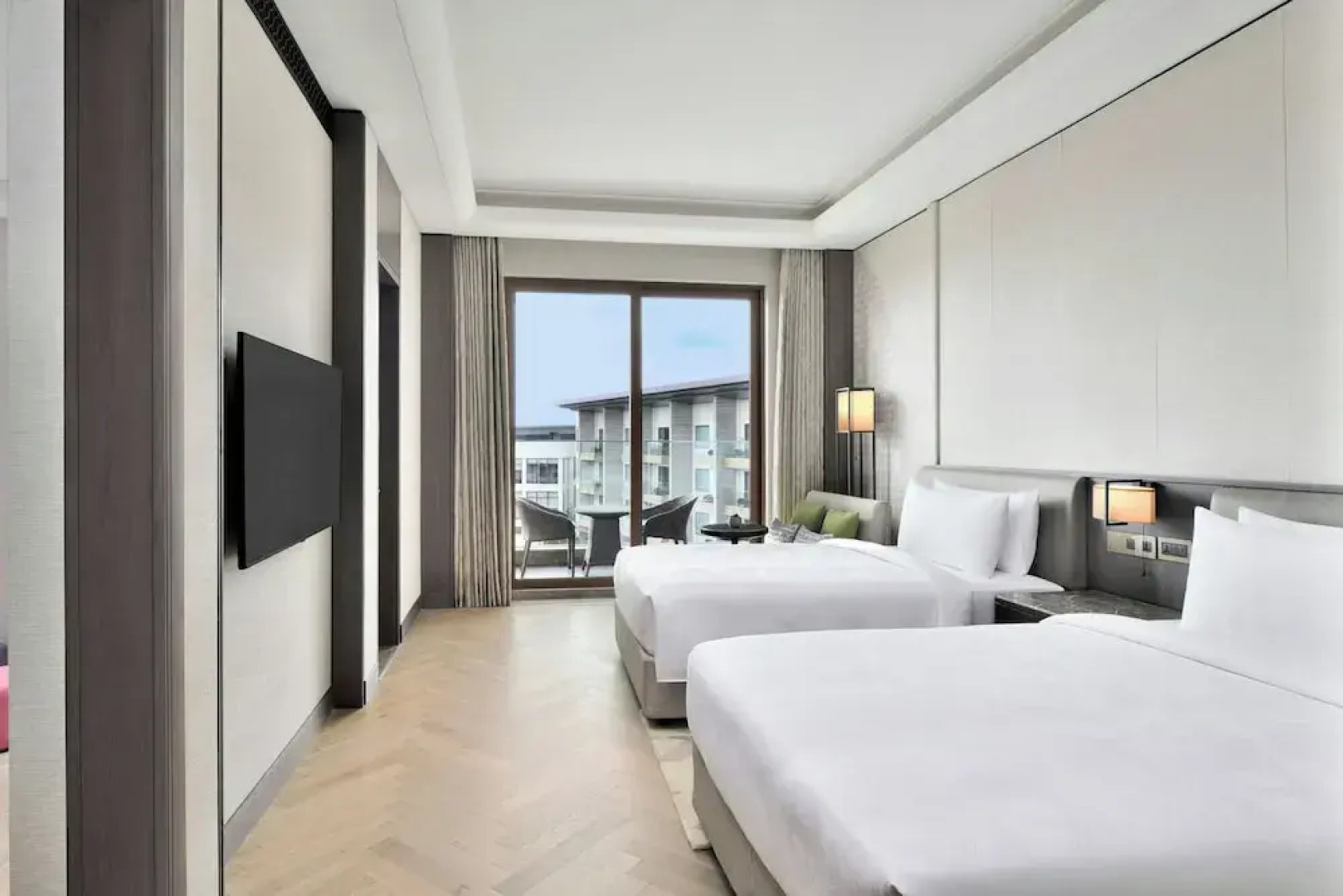 JW Marriott Bengaluru Prestige Golfshire Resort & Spa