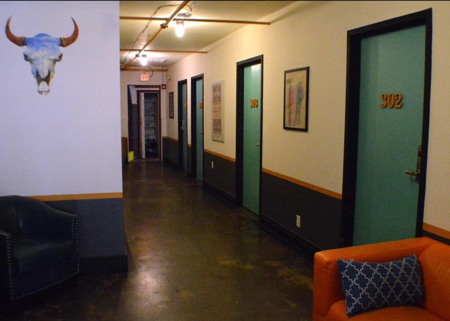 Firehouse Hostel & Lounge