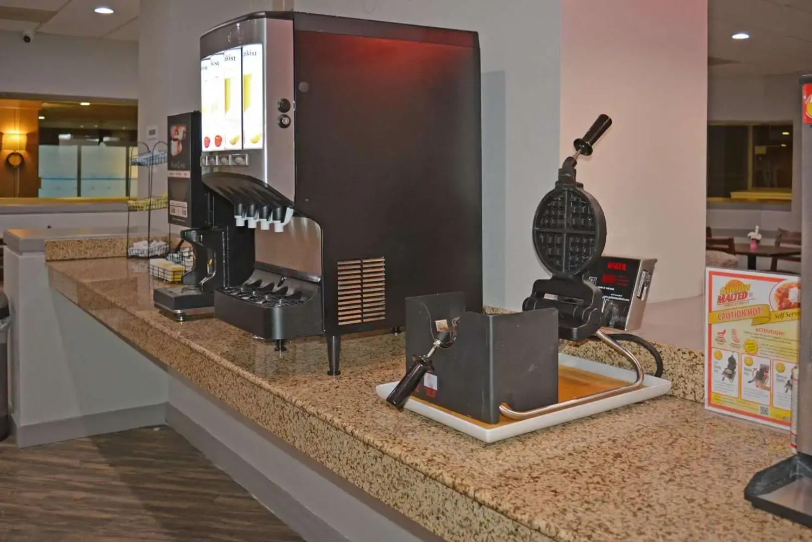 Ramada by Wyndham East Syracuse Carrier Circle