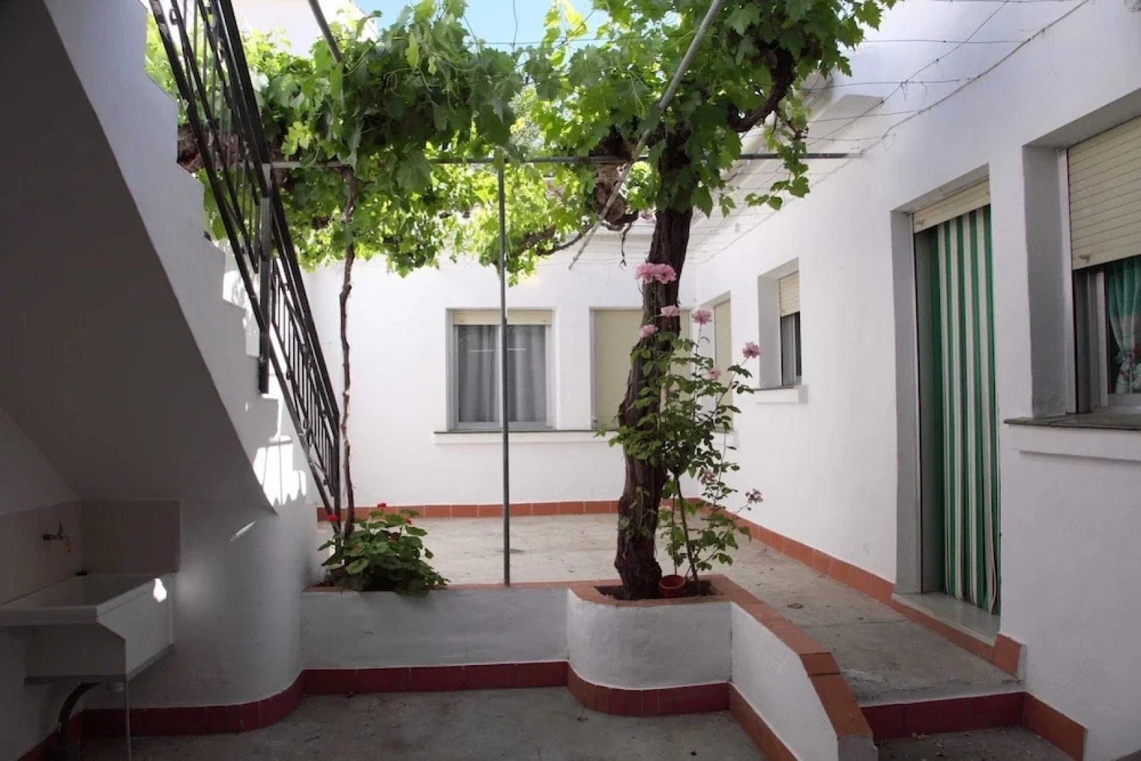 La Casa De La Persiana