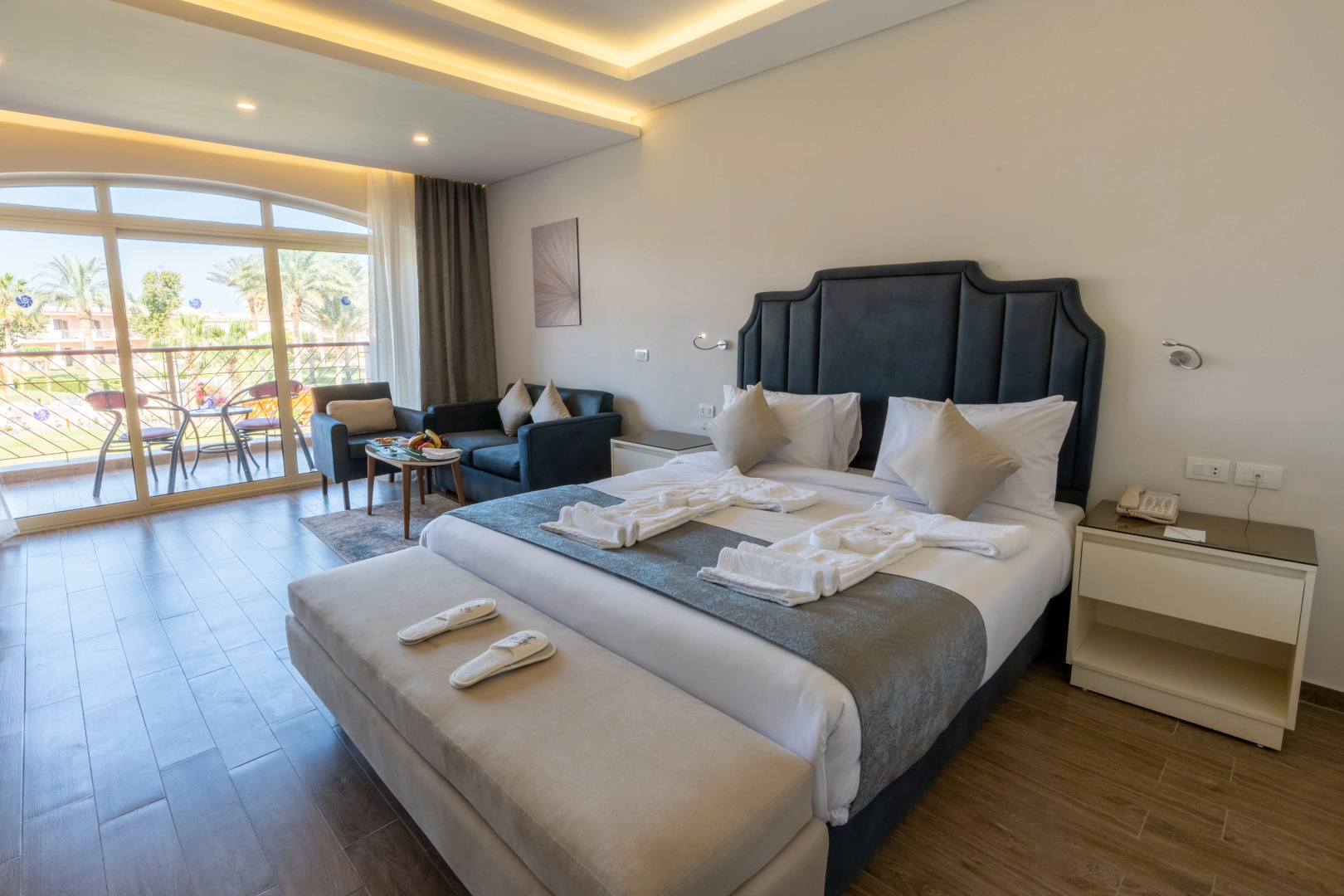 Отель Parrotel Beach Resort