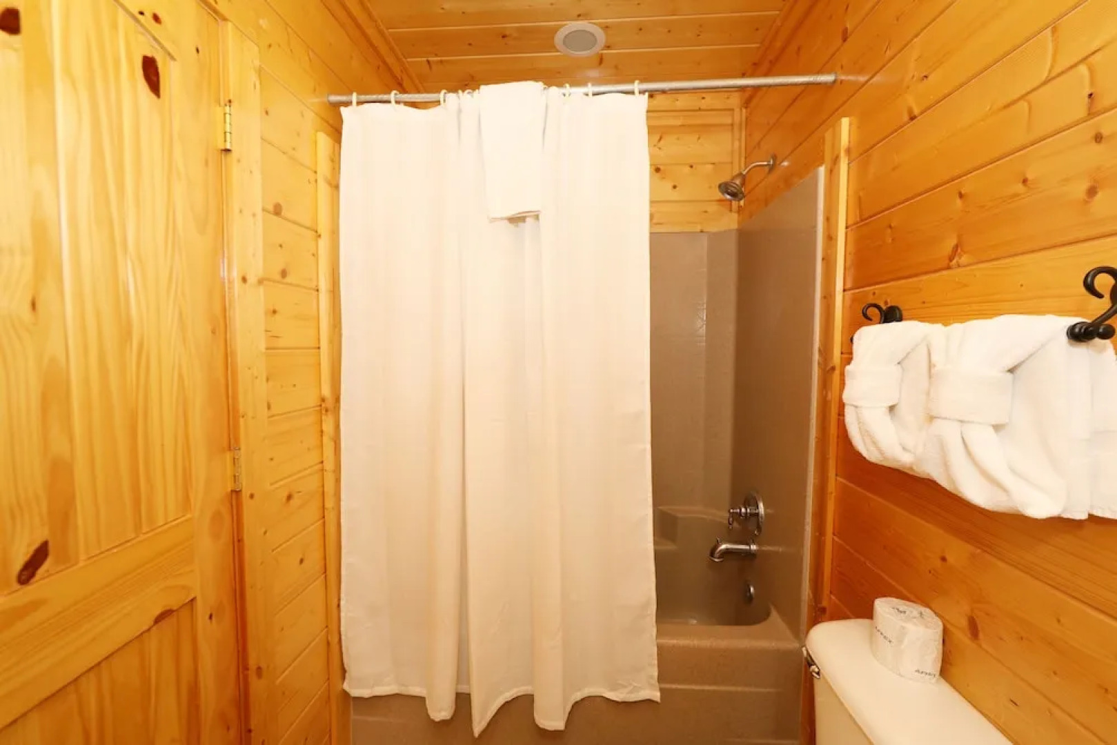 Up Up  Away - Two Bedroom Cabin