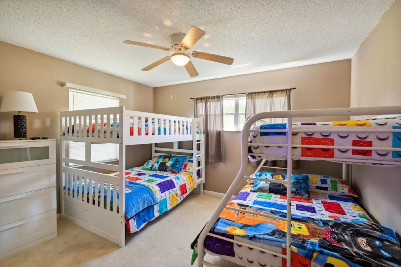 The Lake Home - Beautiful Oasis In The Heart Of Florida! 2 Bedroom Home by RedAwning