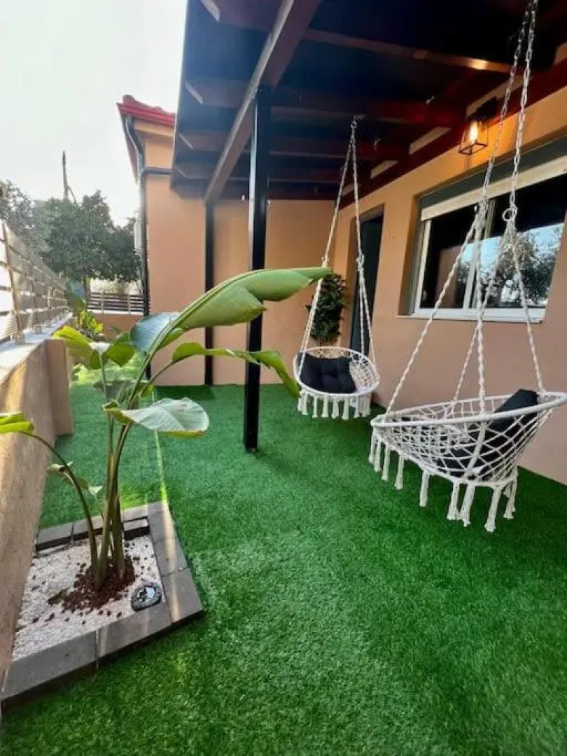 Lampsakou suites 2-bedroom house in VOLOS