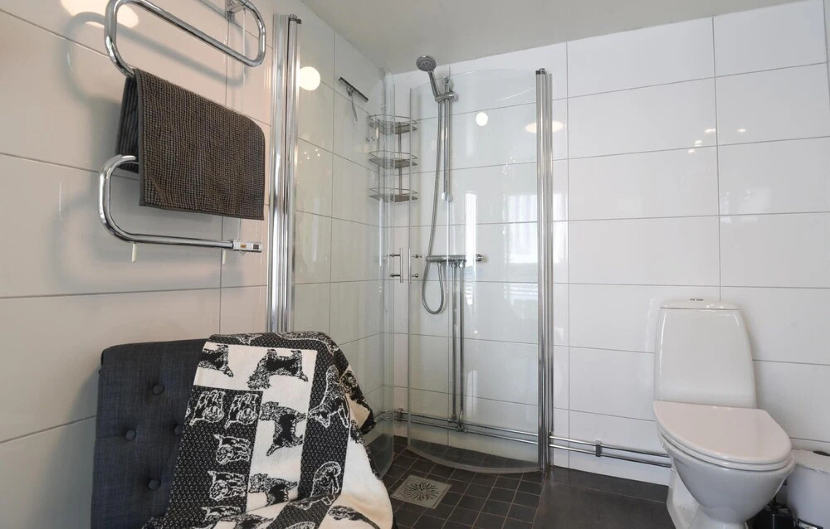 Amazing Home in Hjo With 3 Bedrooms and Wifi