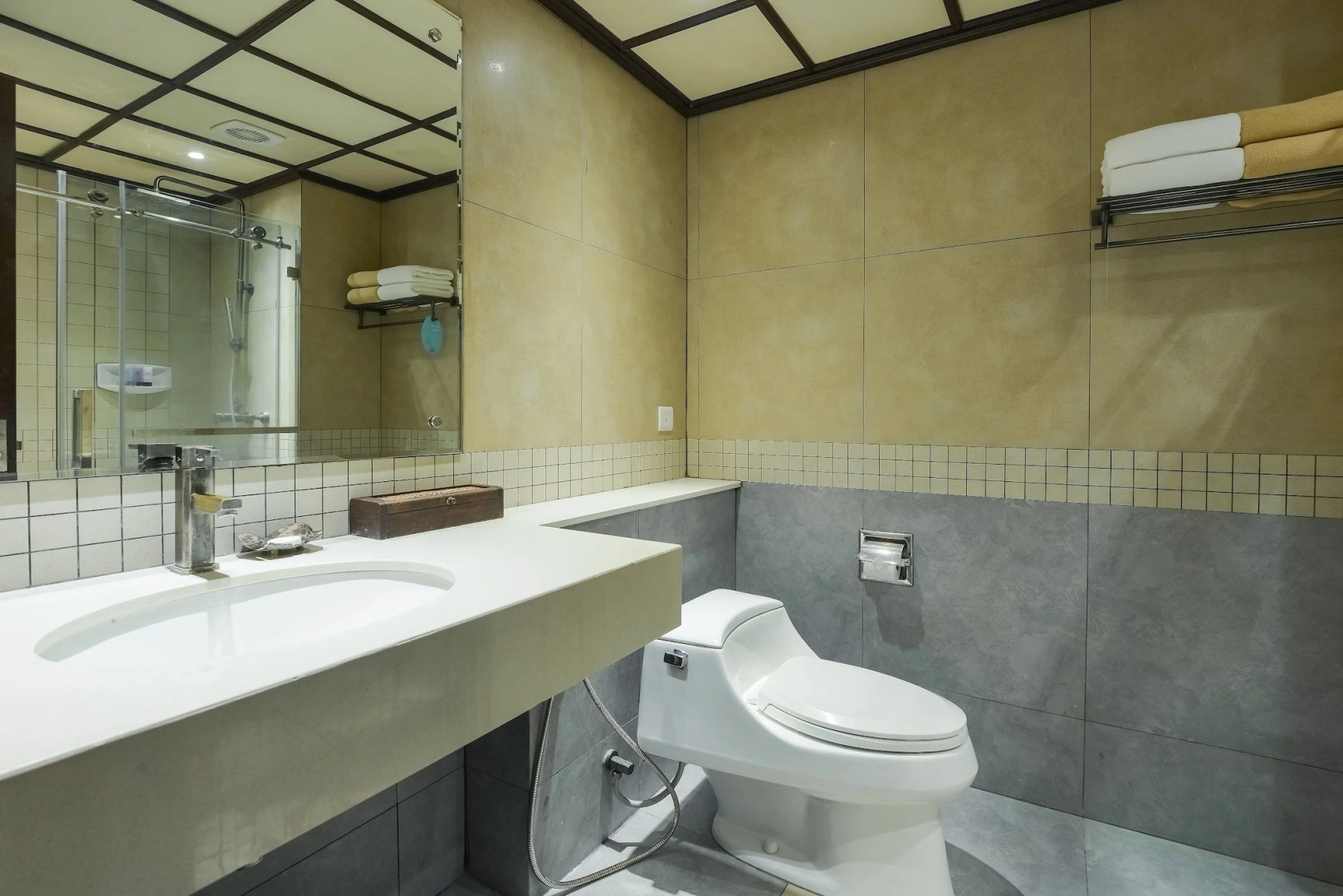 Baan Laimai Beach Resort & Spa