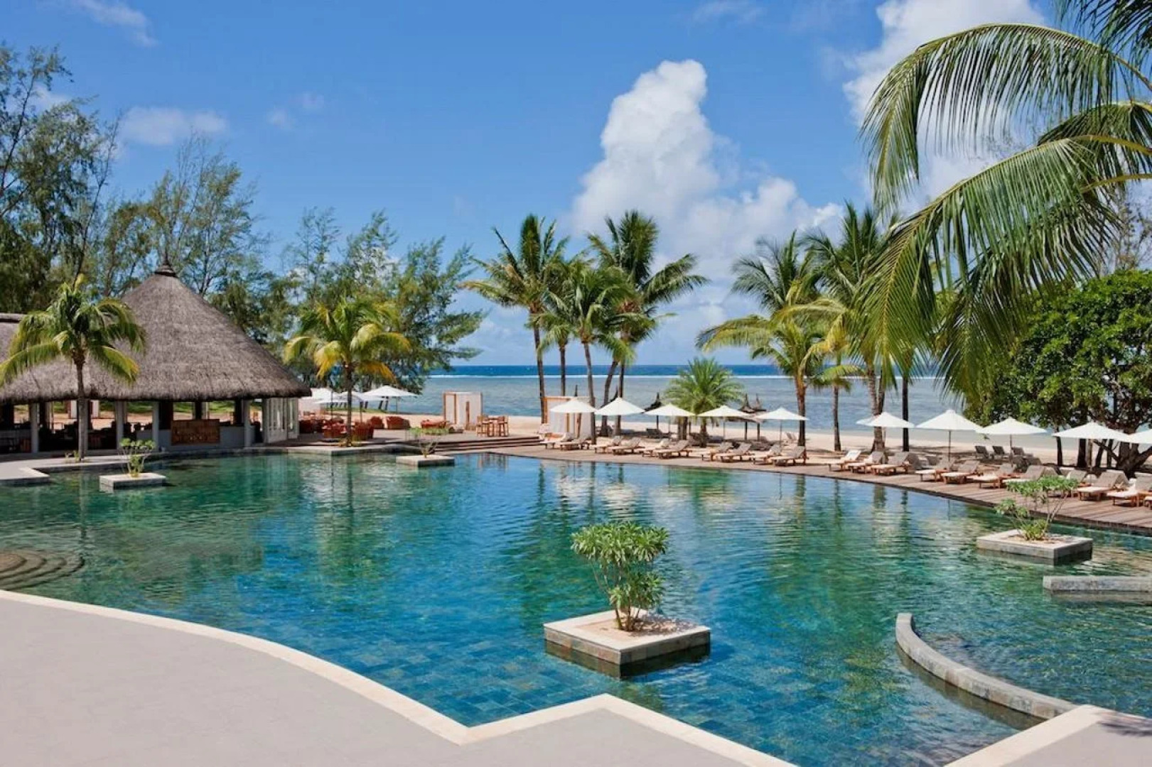 OUTRIGGER Mauritius Beach Resort