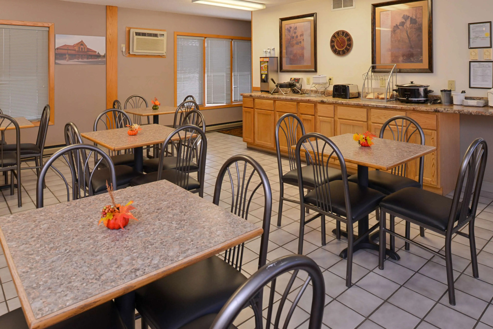Americas Best Value Inn & Suites Atlantic