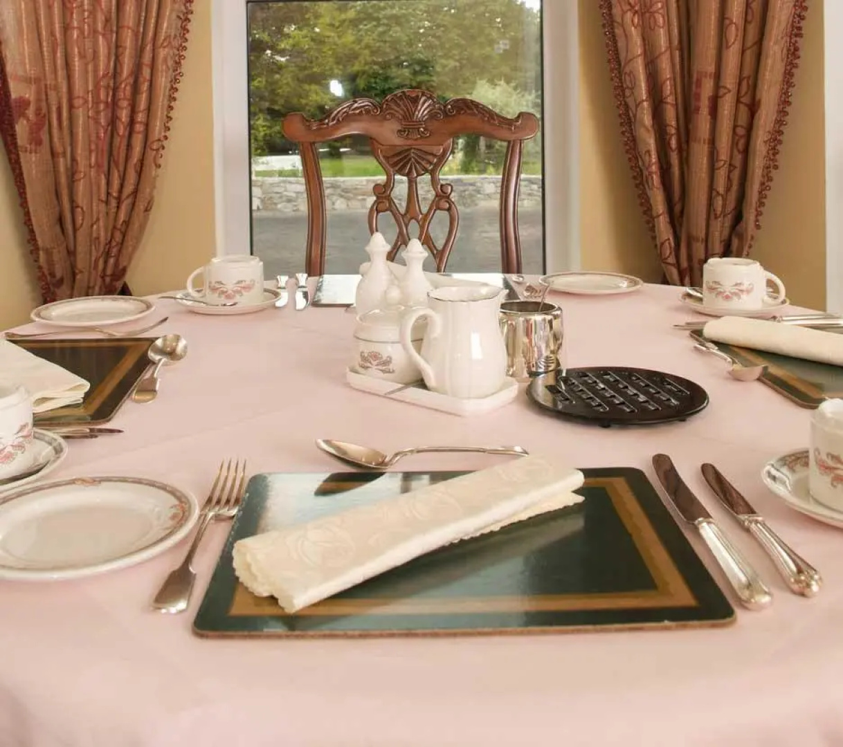 The Castle Country House