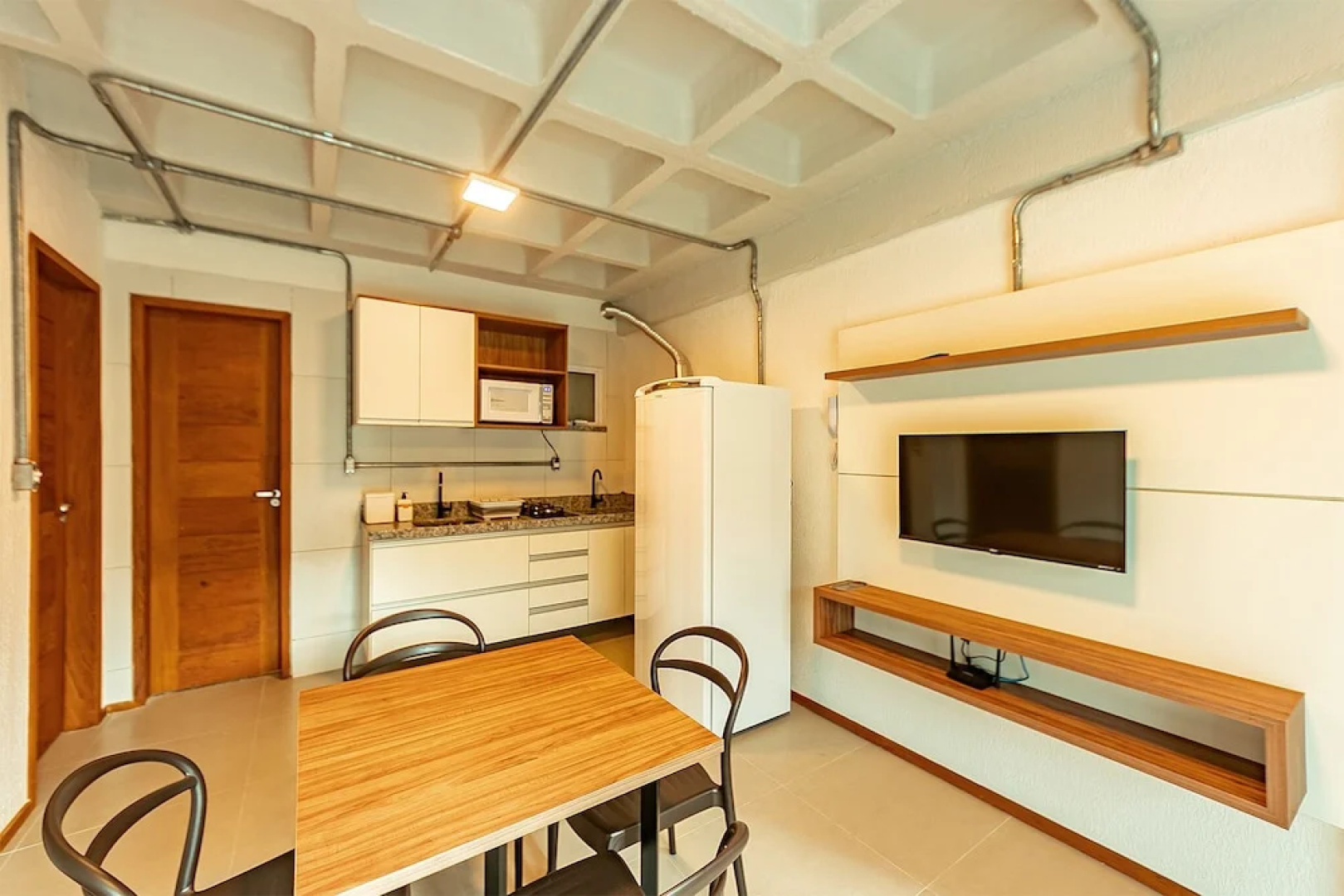 Antiquus ApartHotel