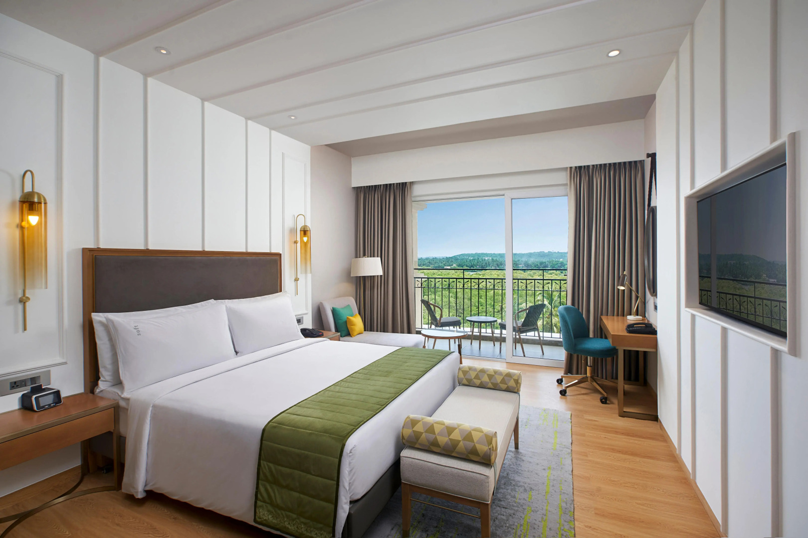 Holiday Inn Goa Candolim by IHG