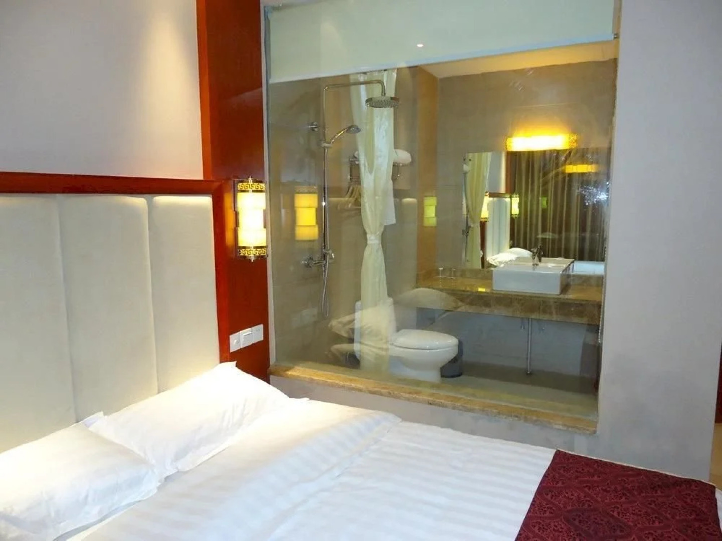 Zangwang Yanwu Holiday Hotel