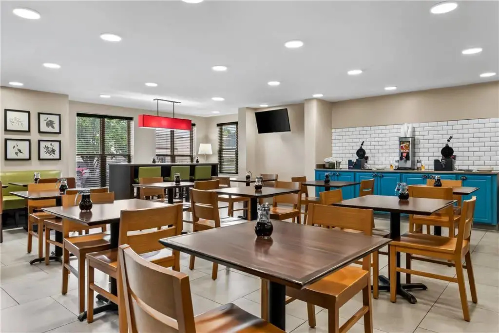 Country Inn & Suites by Radisson, Chambersburg, PA