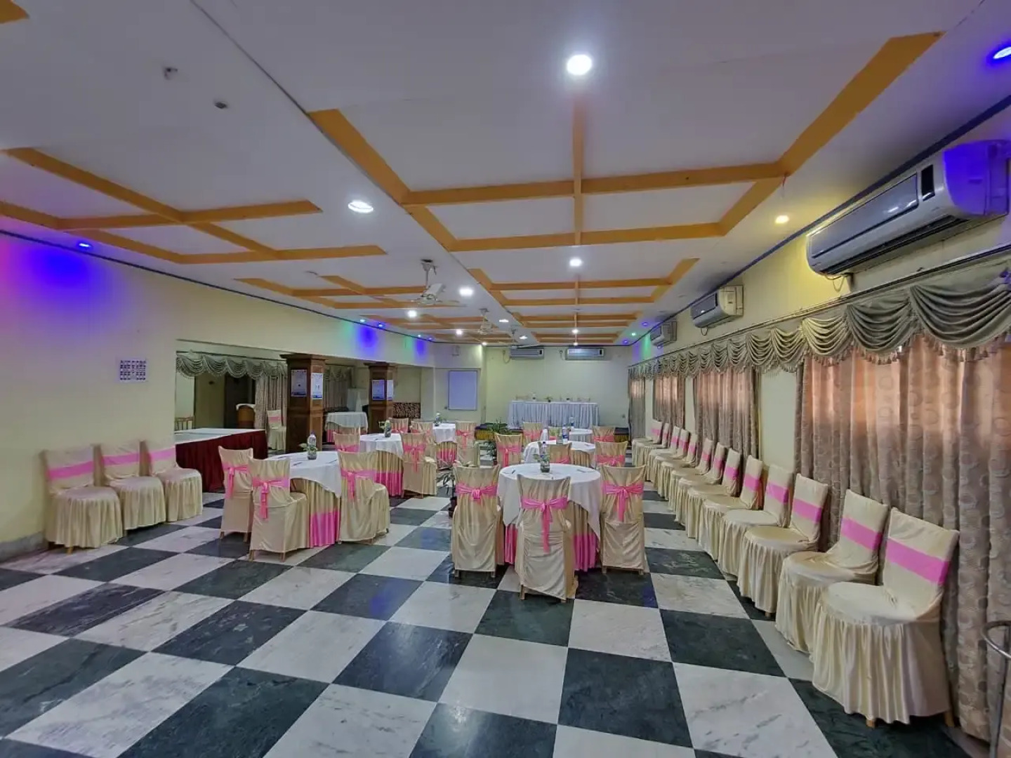 Orbit Hotel, Midnapore