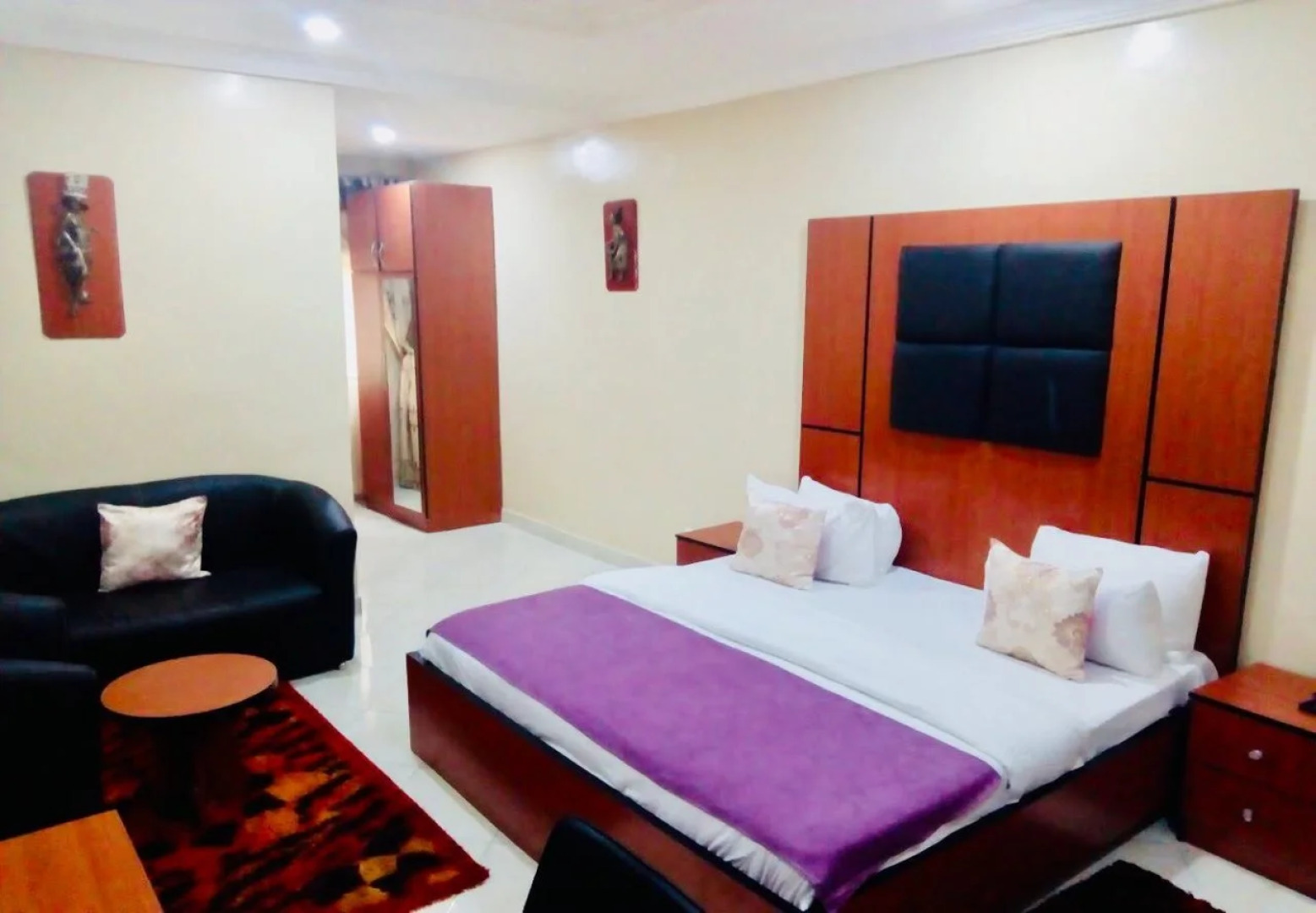 Limoh Suites