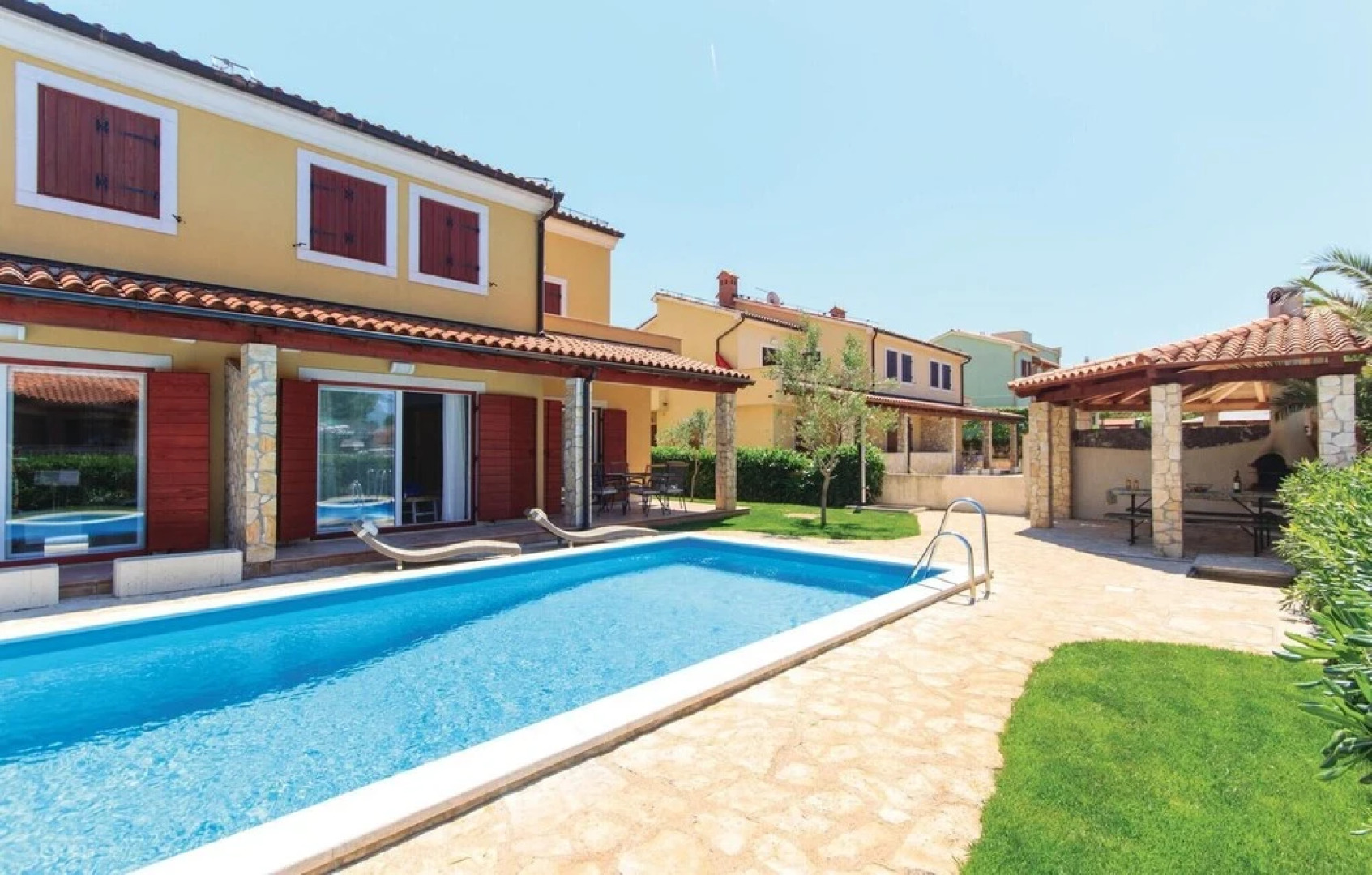 Awesome Home in Banjole With Wifi and 1 Bedrooms