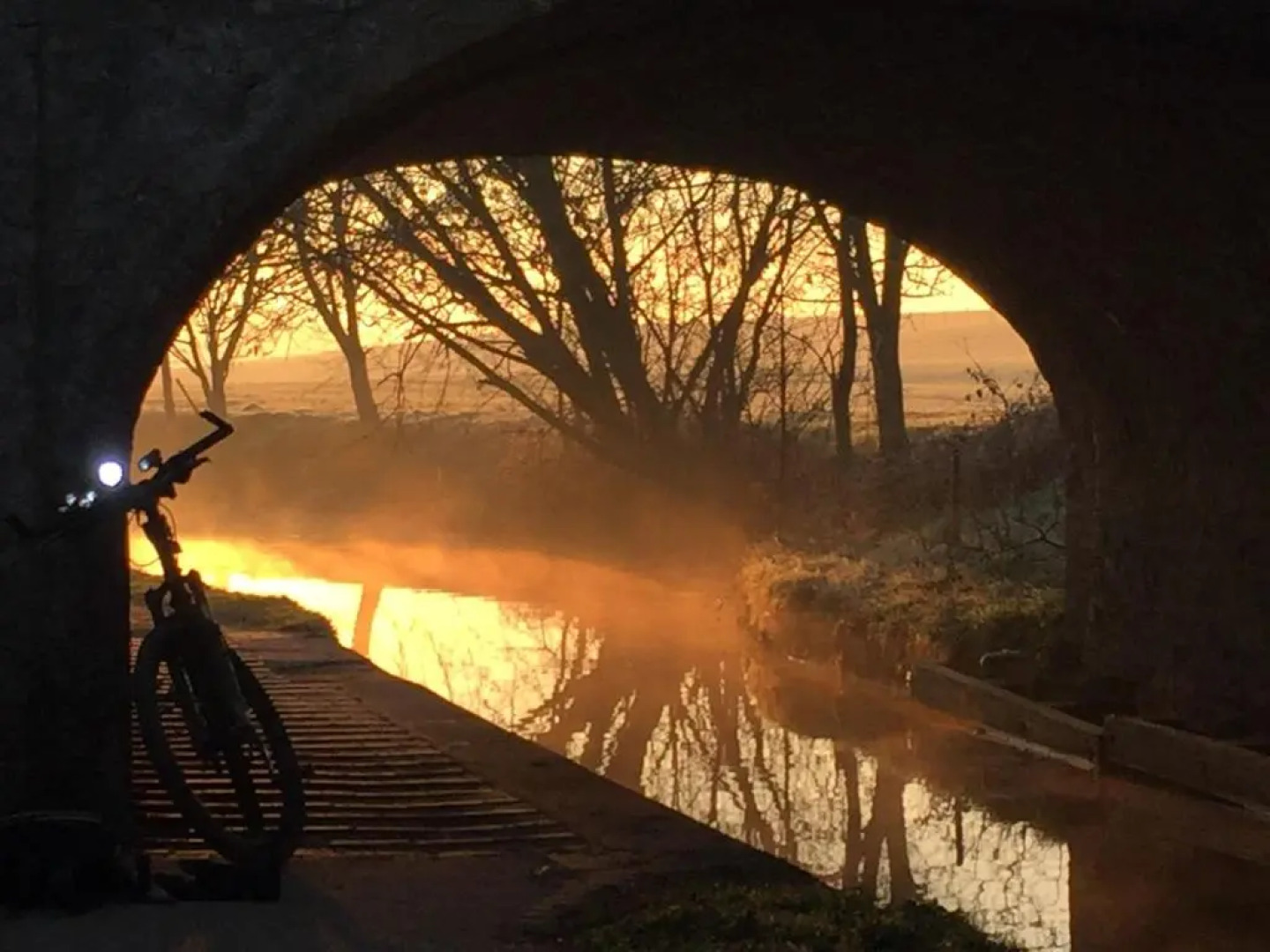 The Shepherd's Hut with seasonal Swimming Pool