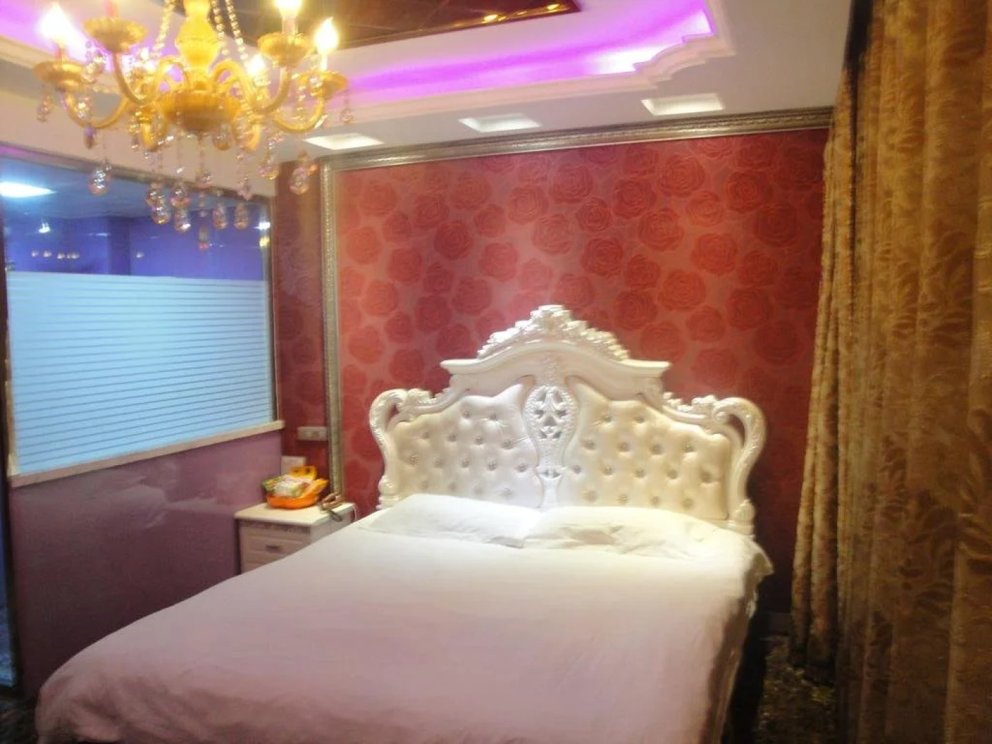 Mango Theme Hotel (Mudanjiang No. 4 Middle School)