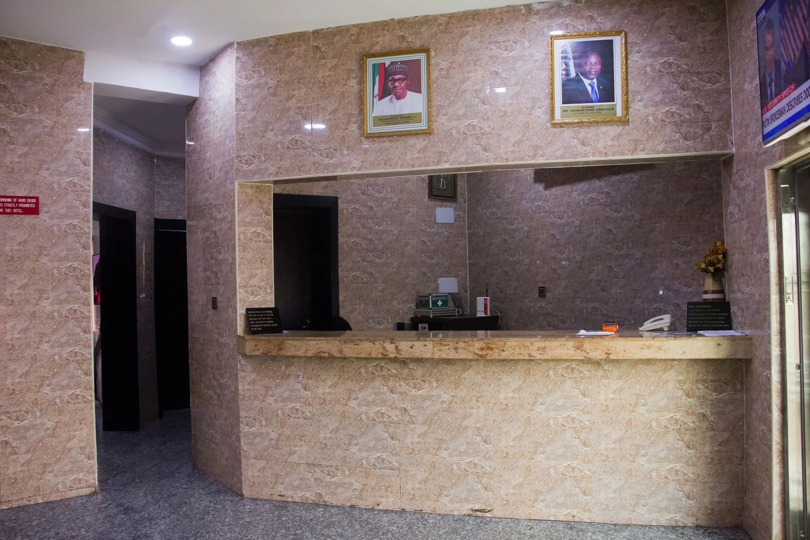 Sweet Season Luxury Suites