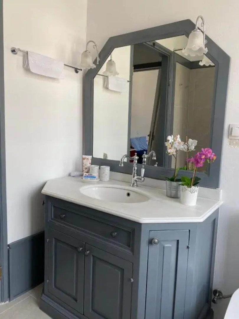 Villa 1853-Upper floor