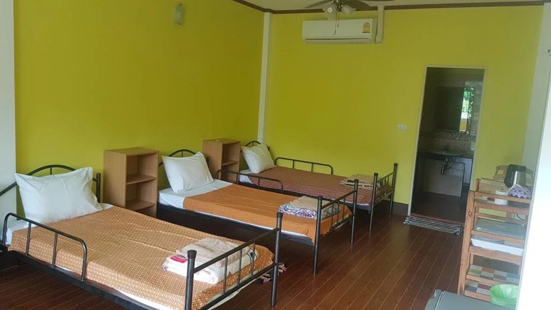 Khao Sok Country Resort