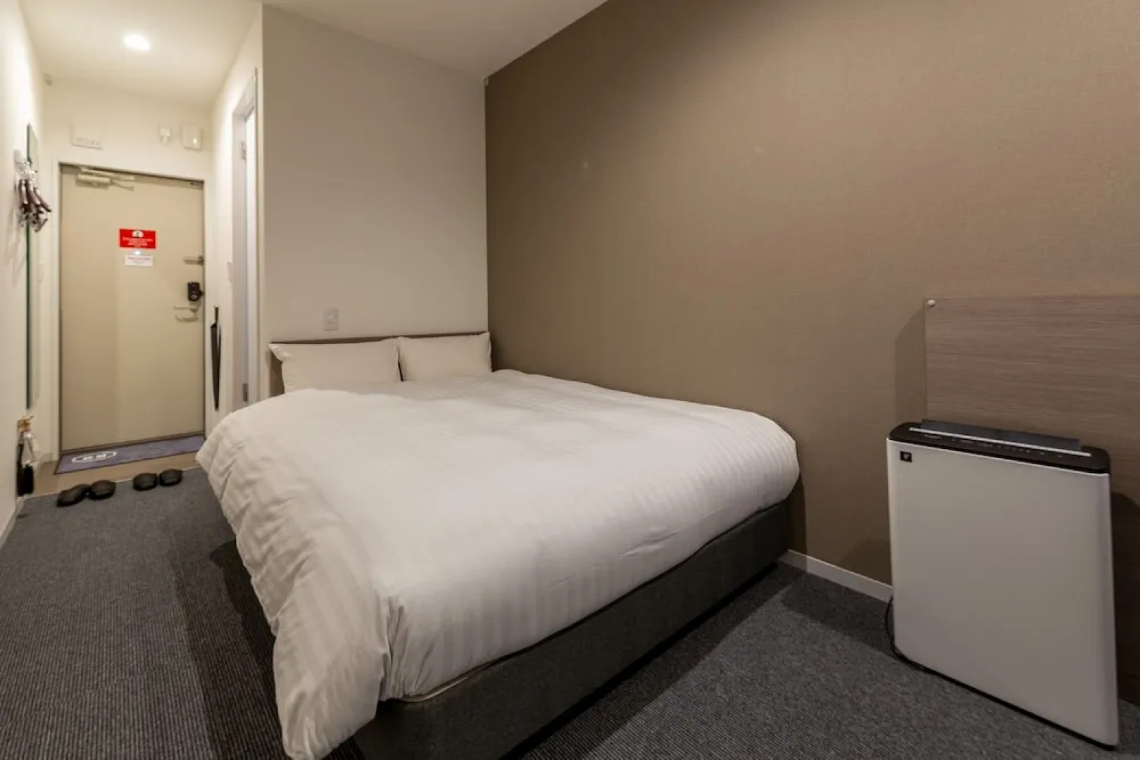 HOTEL R9 The Yard Uki