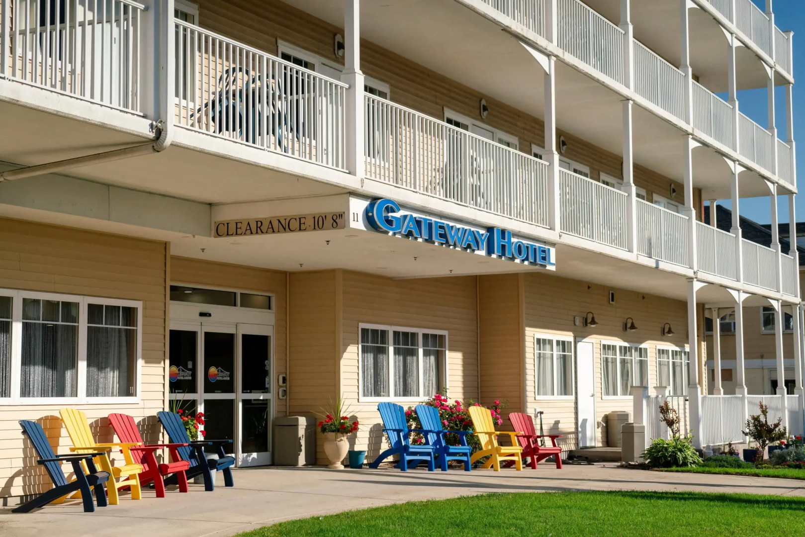 Gateway Hotel & Suites, an Ascend Collection Hotel