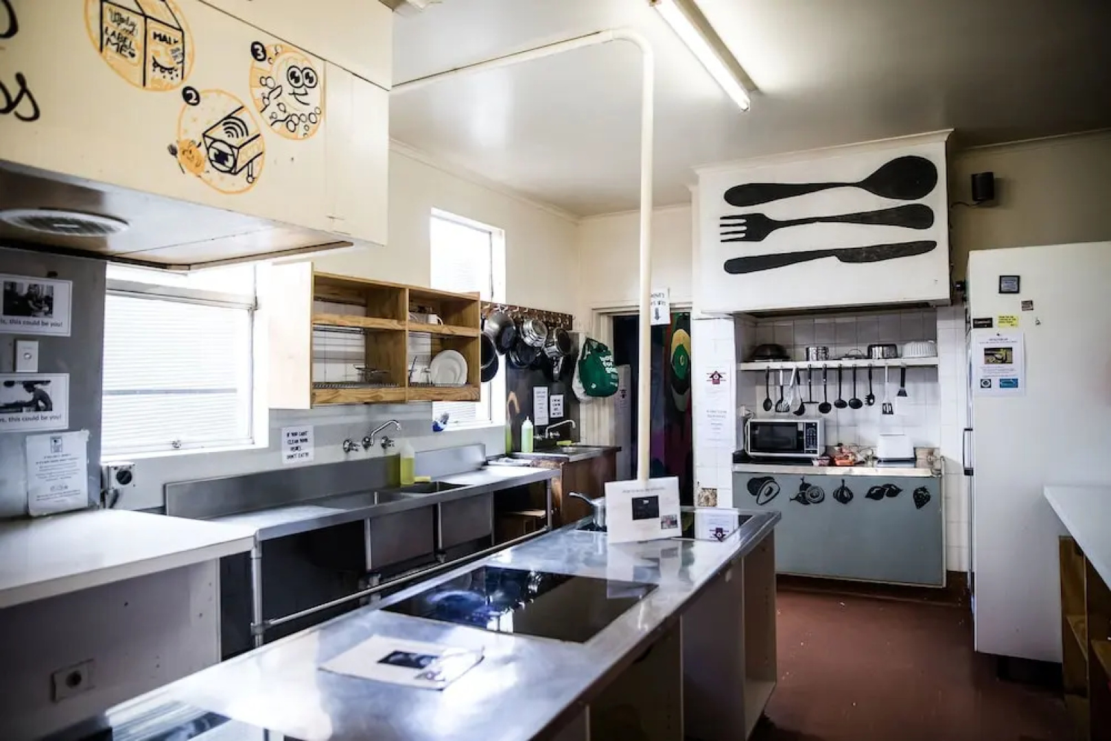 The Pickled Frog - Hostel