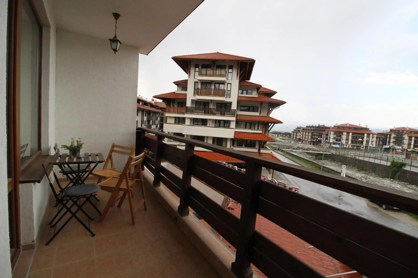 Pine Tree Apartment D34