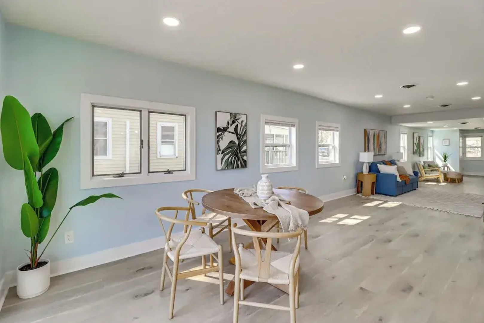 Bayfront Maryland Retreat w/ Deck, Near Beaches!