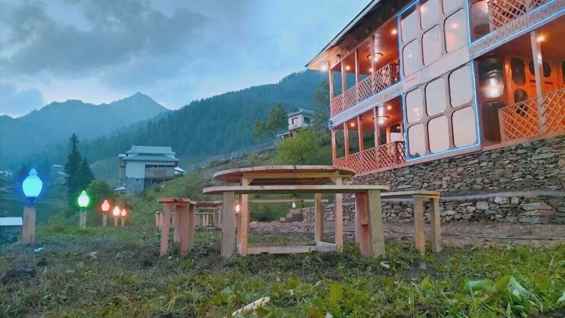 Kashmir Star Guest House & Family Resort