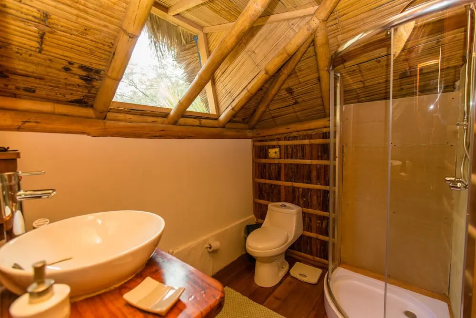 La Maison Eco House & Rooms