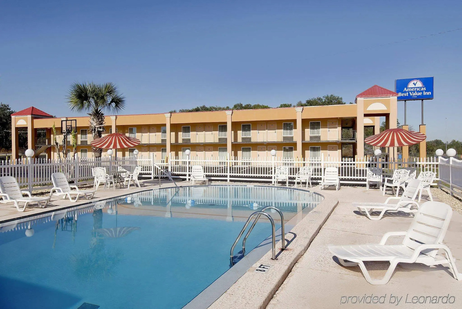 Americas Best Value Inn & Suites Bismarck