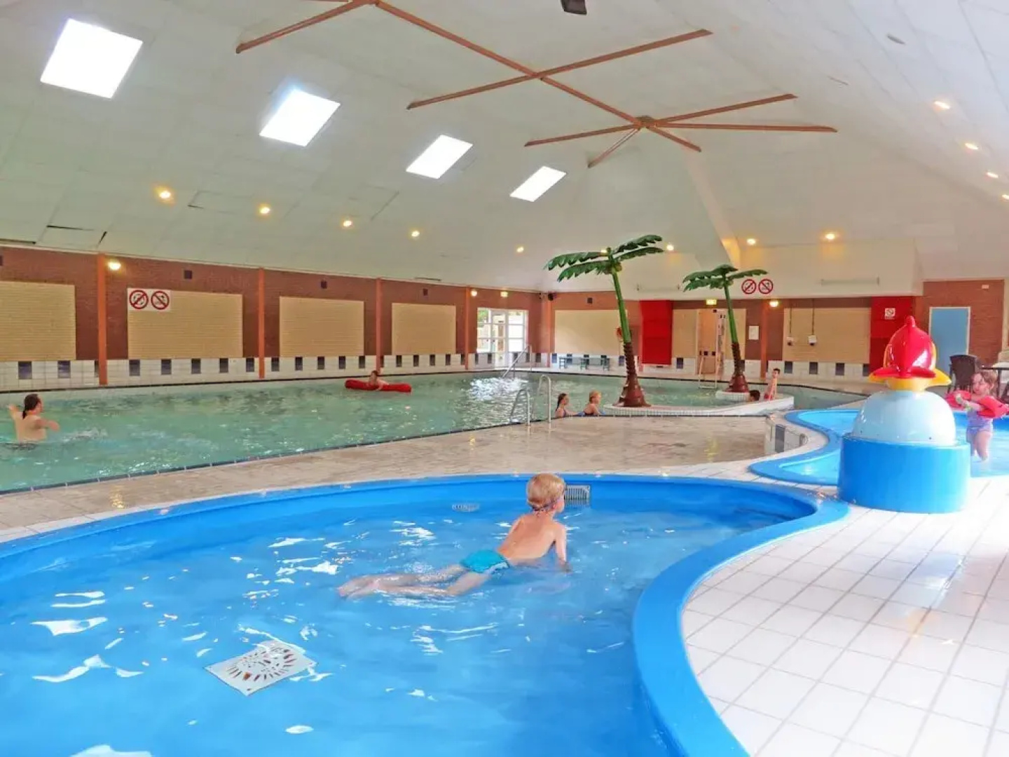 Detached House With Sauna and Whirlpool From Hoorn