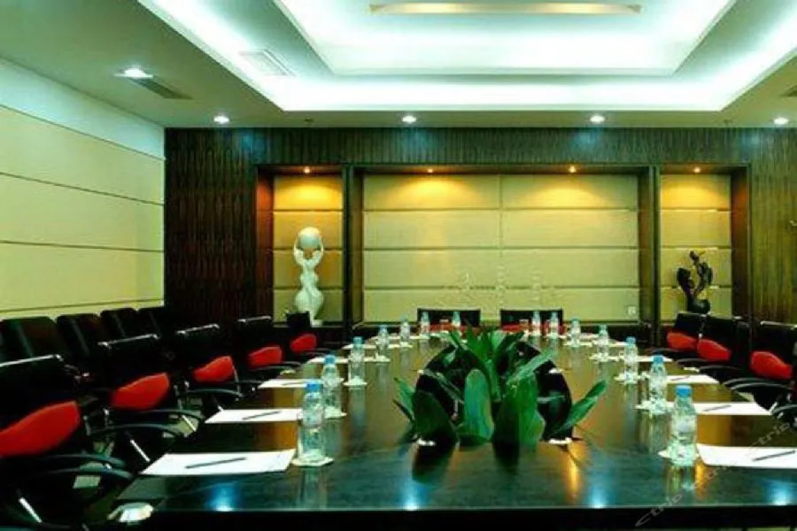 Royal International Hotel