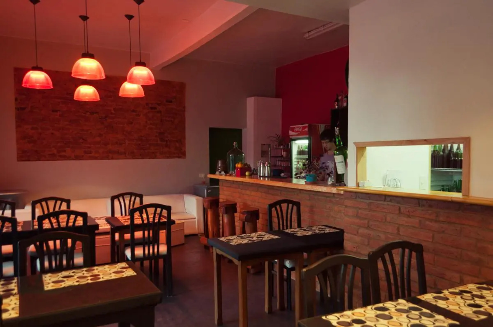 The House Hostel Resto & Bar Bariloche