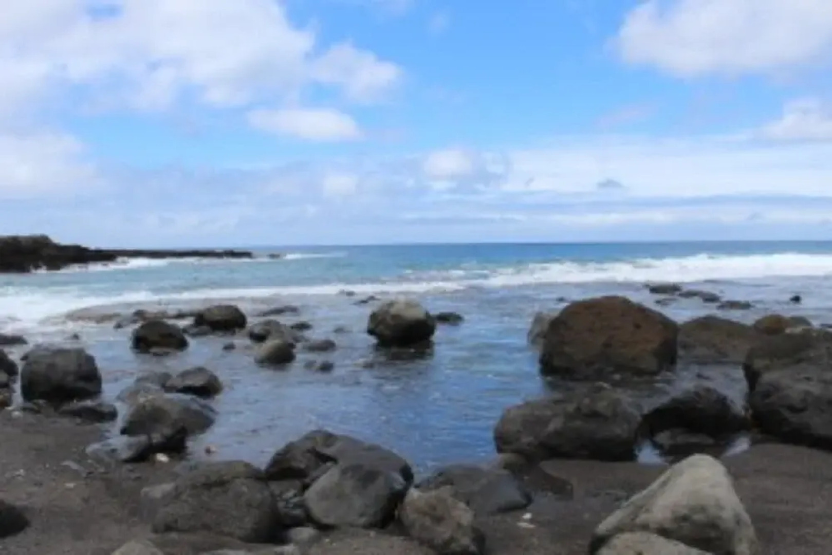 Tanna Ikamir Bungalows and Accomodations