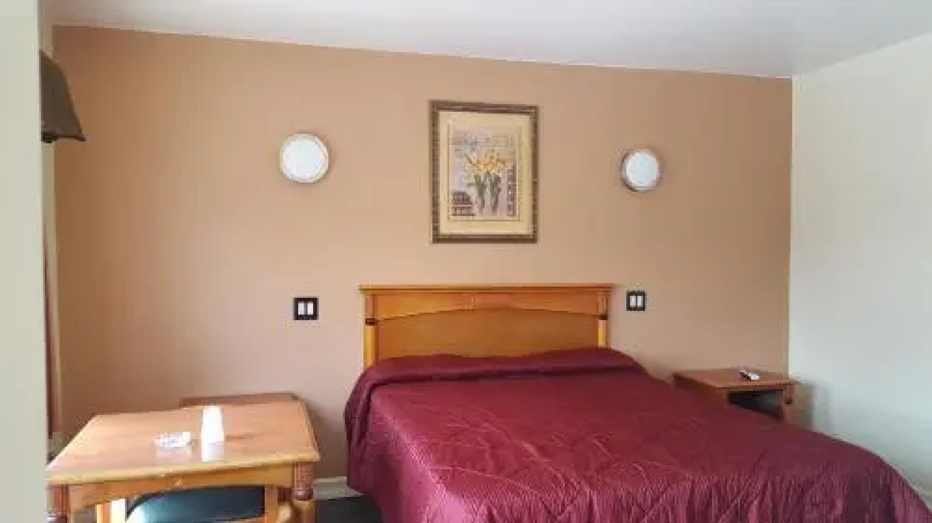 Deluxe Motel, Los Angeles Area