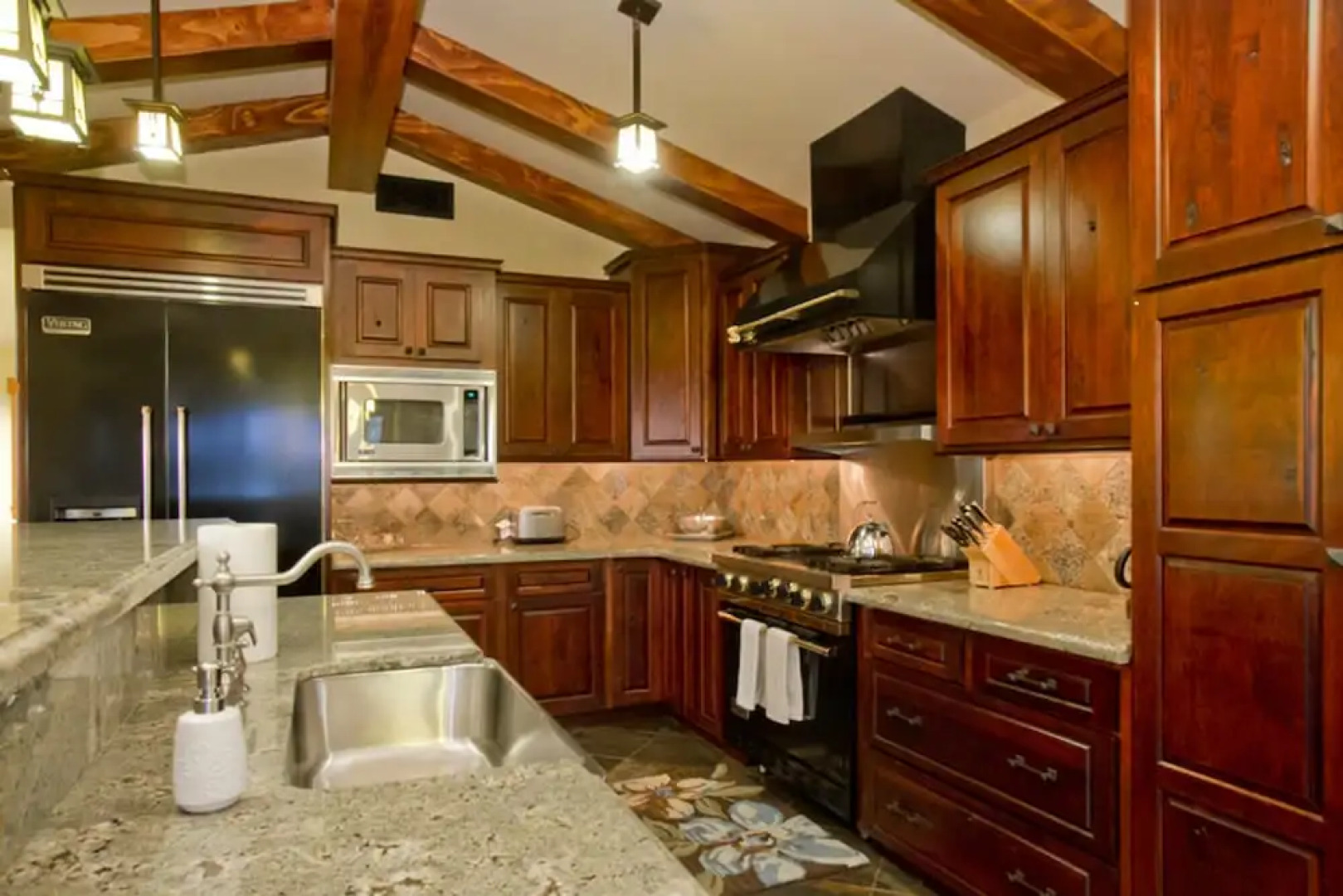 Majestic Carefree 3 BR by Casago