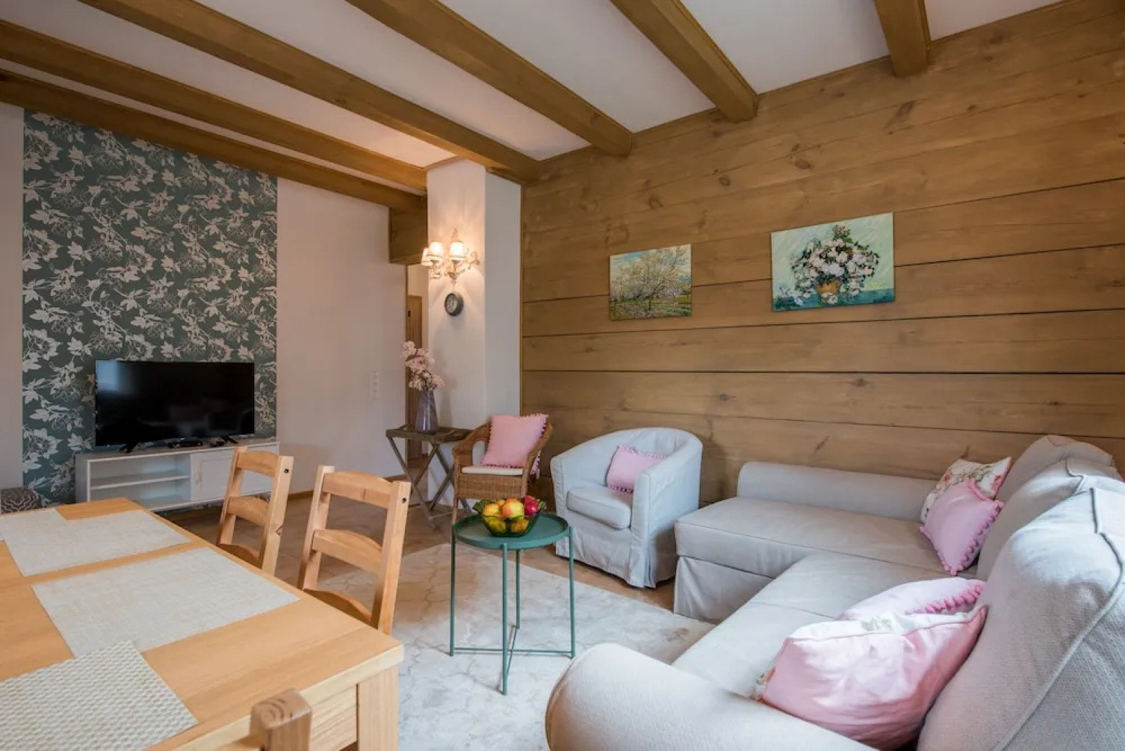 Ville i Apartamenty Sady