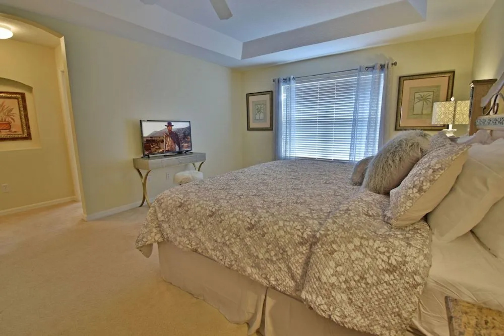 414HC Orange Grove View 5 Br villa by RedAwning