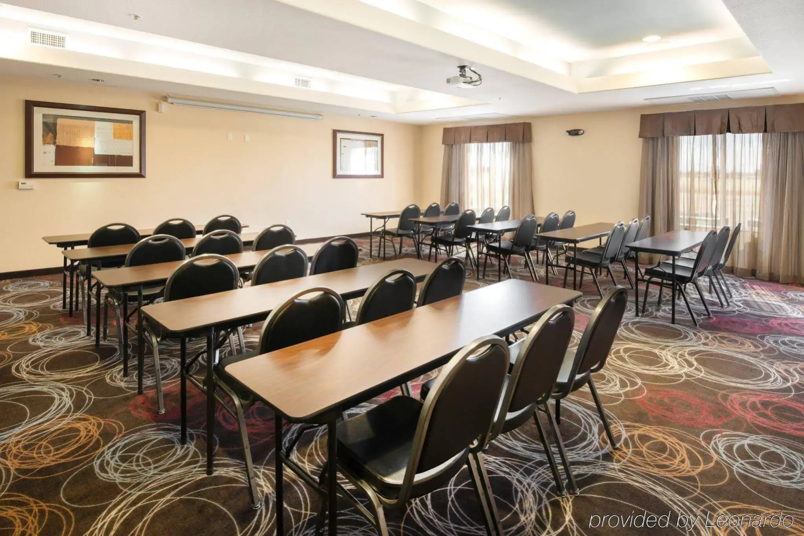 Holiday Inn Express & Suites Chowchilla - Yosemite Park Area by IHG