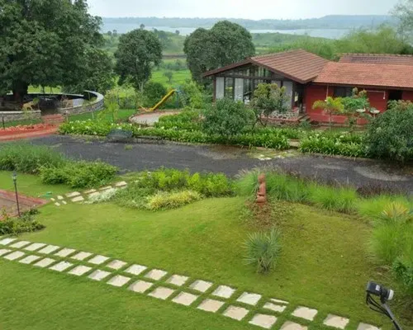 JenJon Holiday Resort - Igatpuri