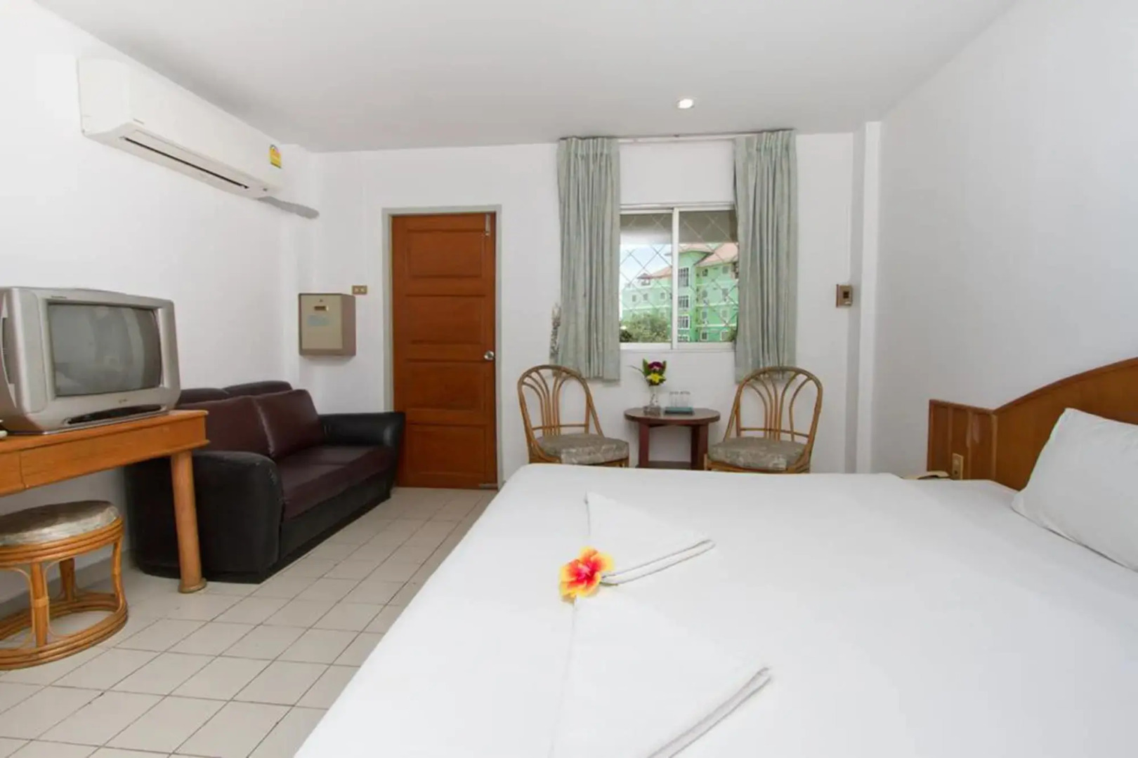 Sawasdee Place Hotel