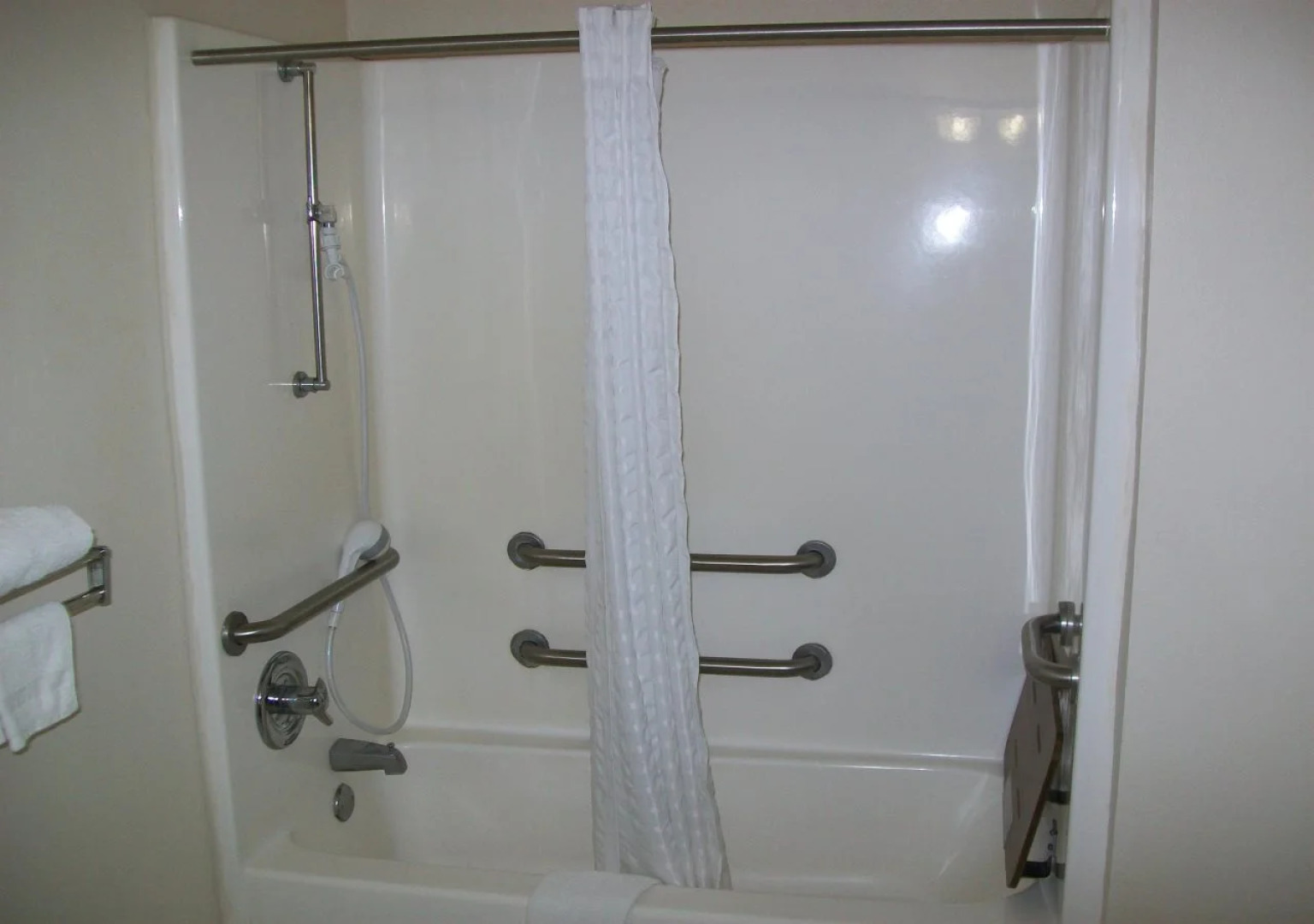 Americas Best Value Inn Kinder