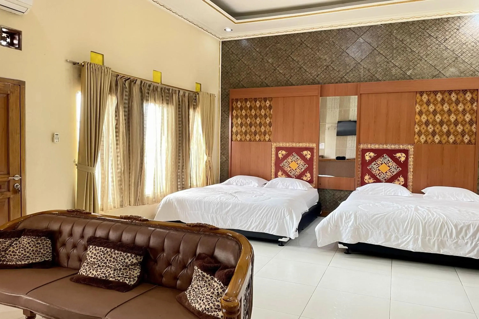 RedDoorz @ Pataruman Garut