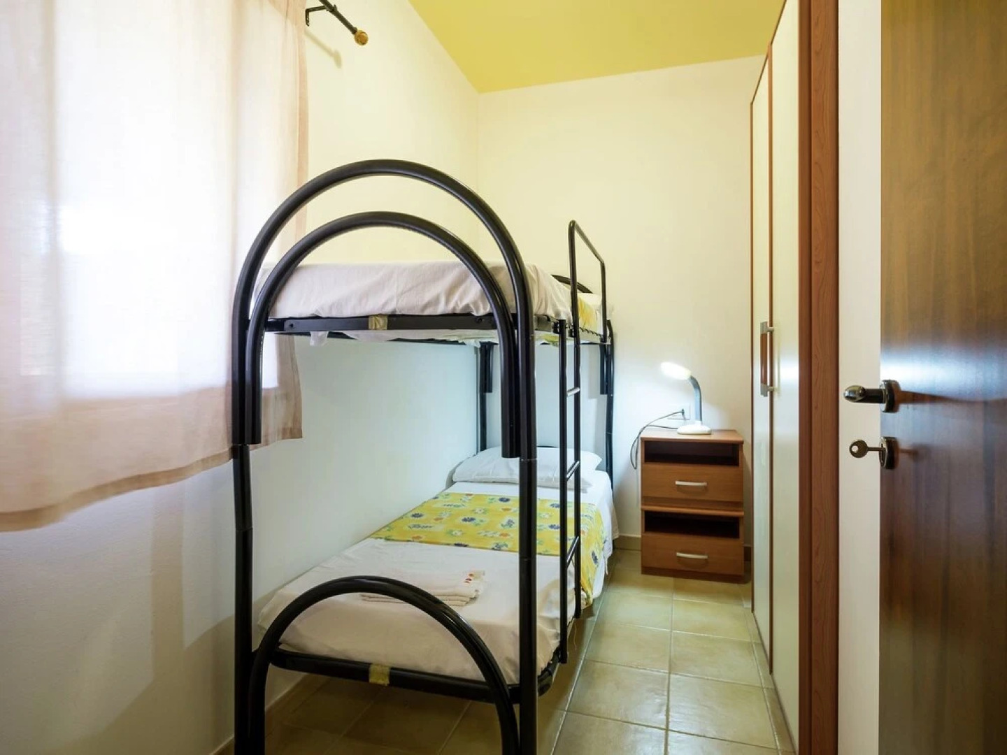 Comfortable Holiday Home in Ribera Near Sea