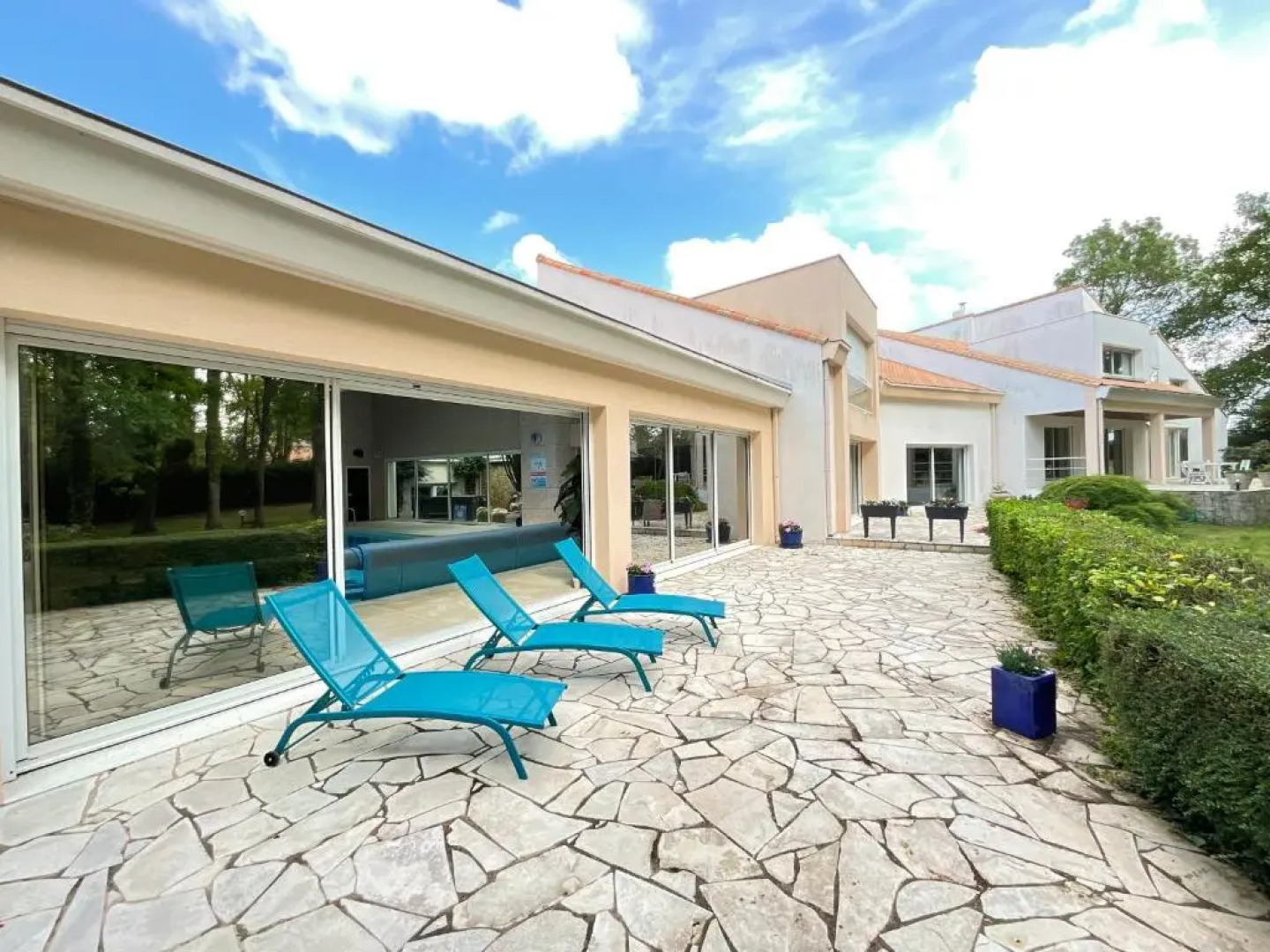 Les Jardins de la Muse / BnB maison d'hôte, piscine couverte et spa