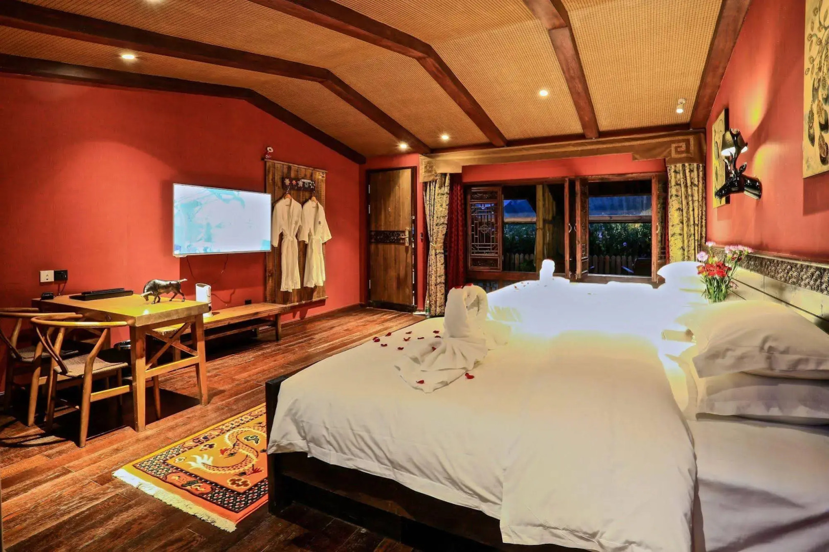 Shangri-la Bird of Paradise Inn